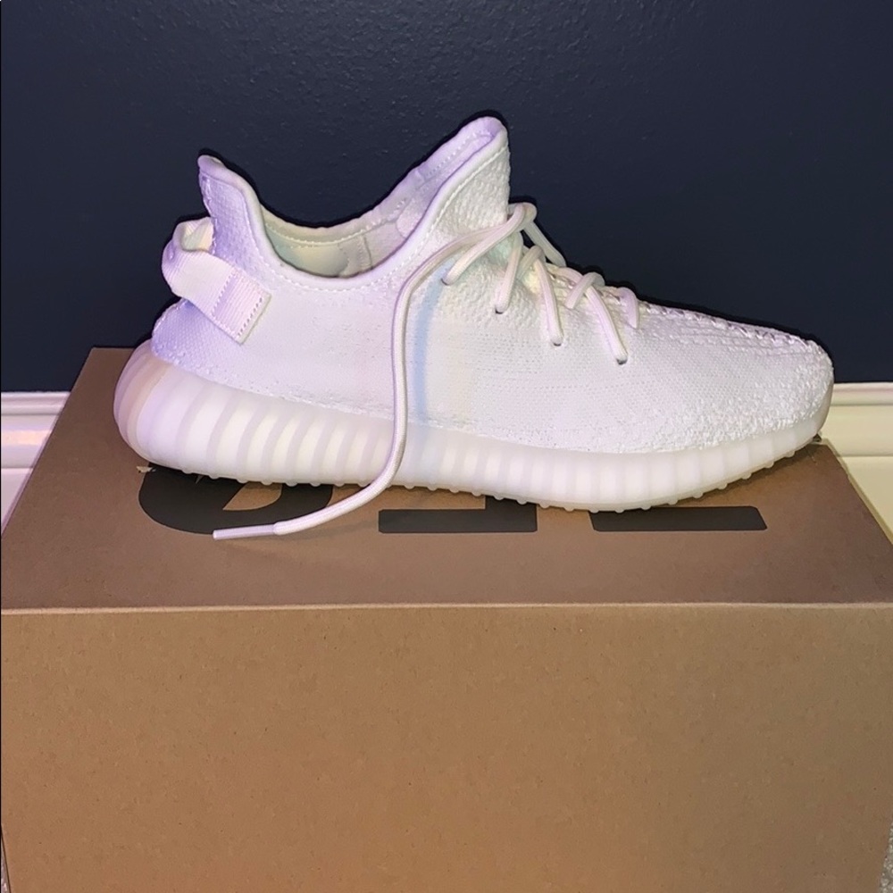 Men’s yeezy V2